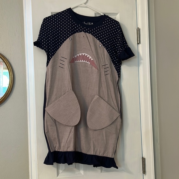 Women’s xs Shark Dress - Picture 1 of 5